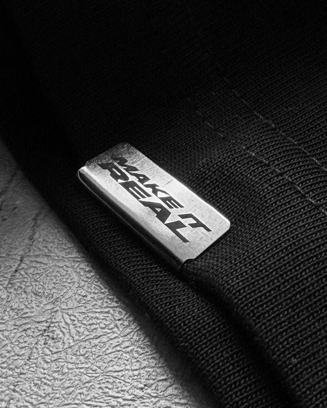 LONGSLEEVE MAKE IT REAL